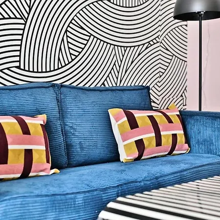 Montparnasse Apartment *